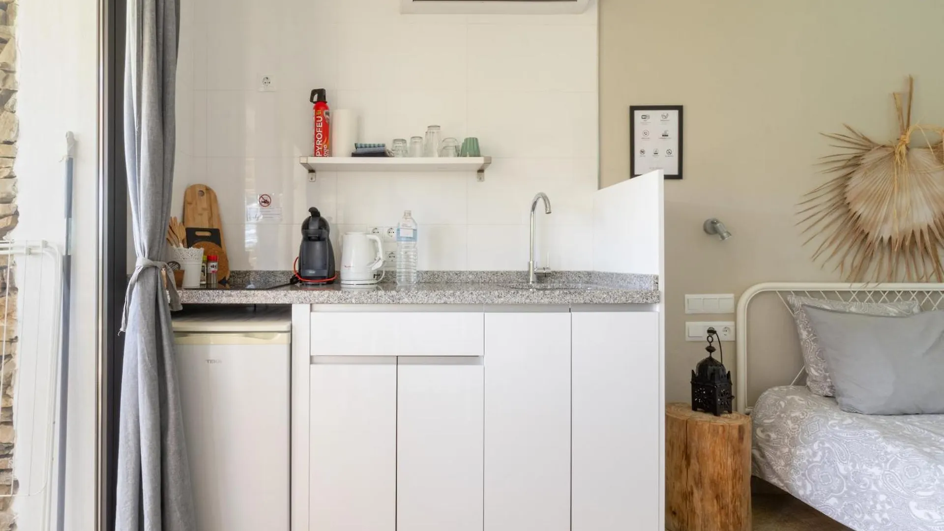 La Casa Del Burro Bed & Breakfast Nerja