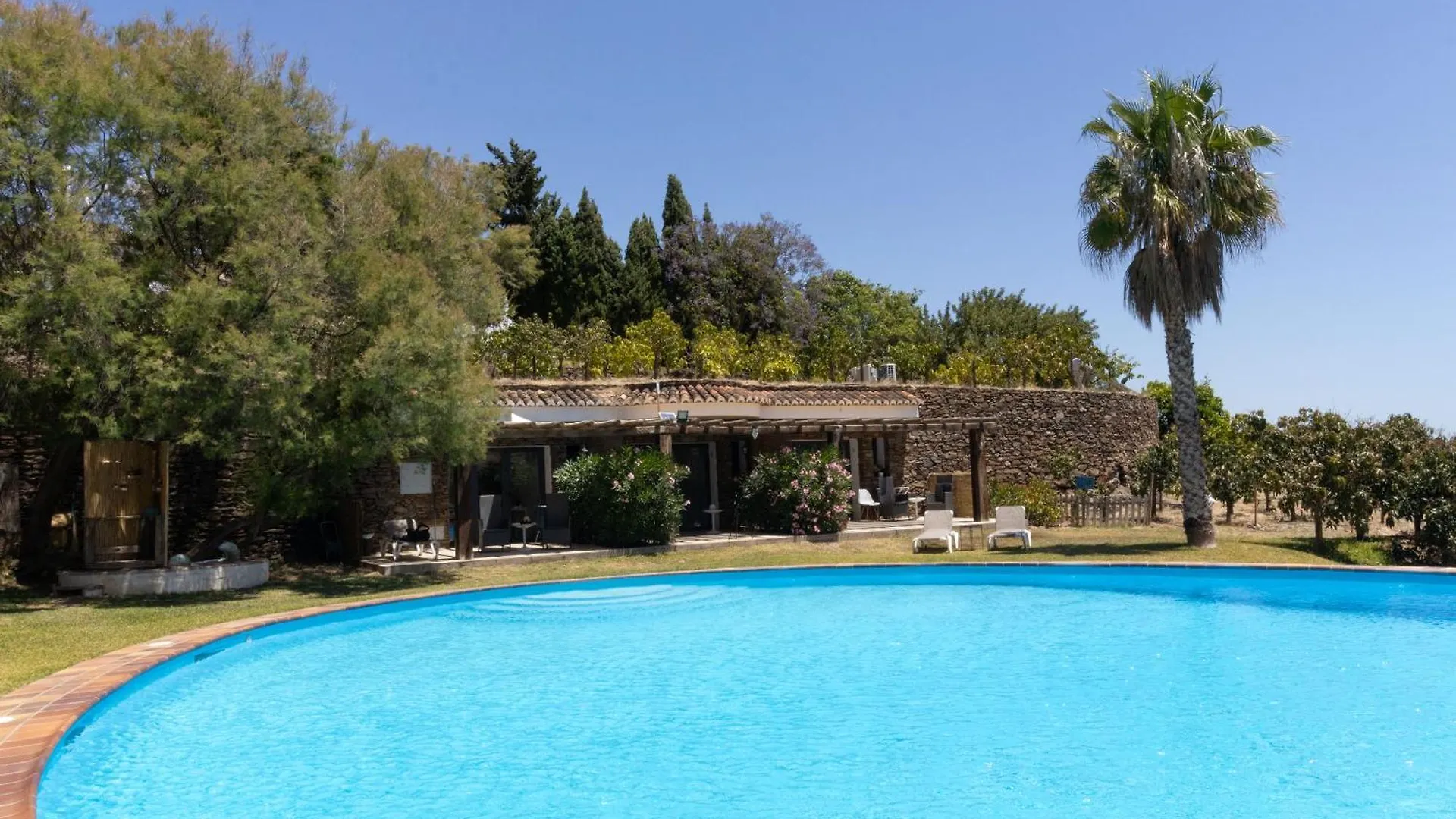 Bed and Breakfast La Casa Del Burro Nerja